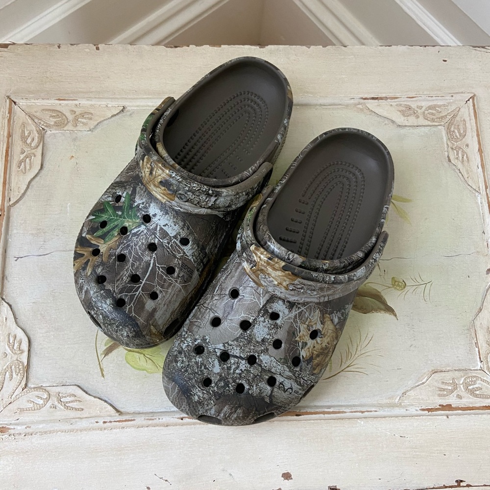 Camouflage Crocs